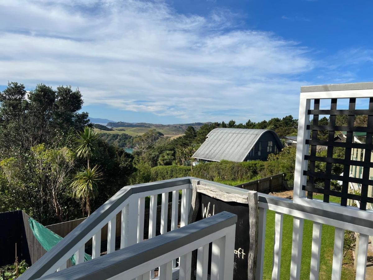The Jazz Loft Hotel Onetangi Exterior photo