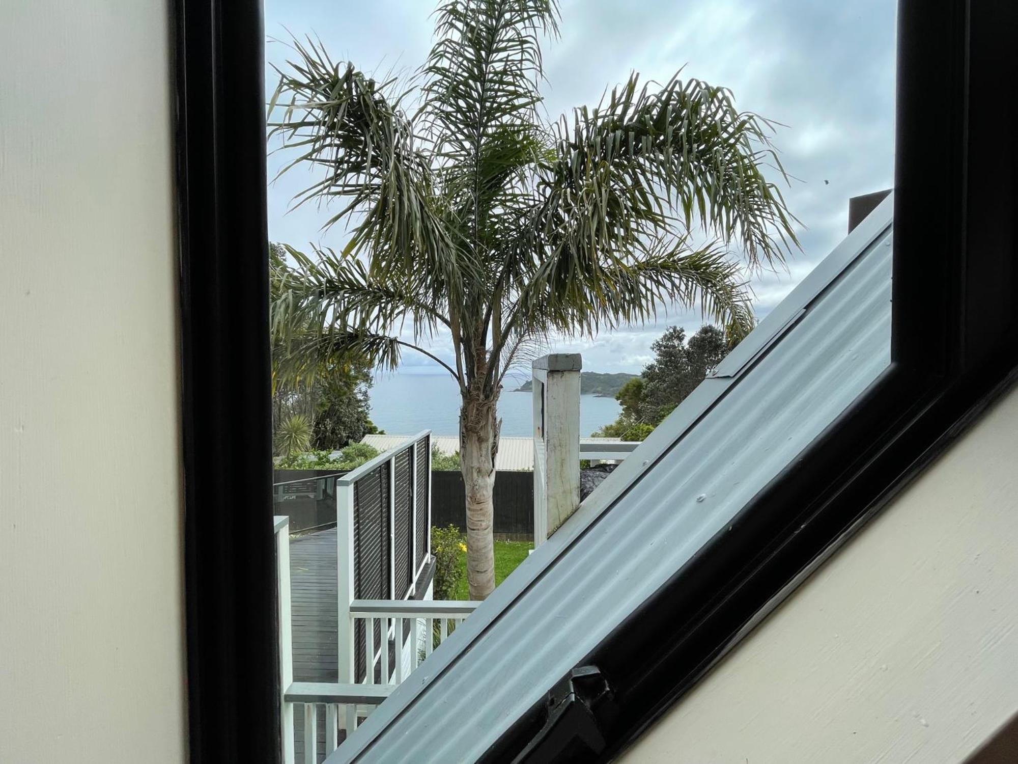 The Jazz Loft Hotel Onetangi Exterior photo